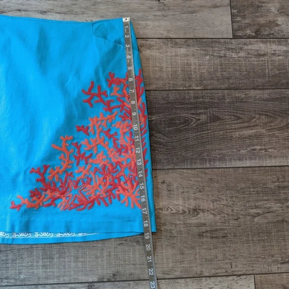 Lilly Pulitzer Blue Pencil Mini Skirt Sz 10. - Picture 8 of 8